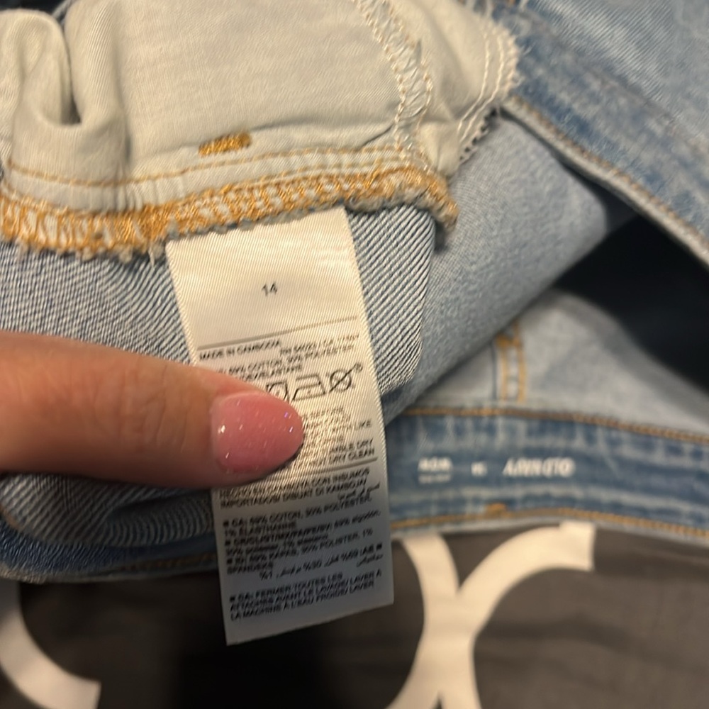 Old Navy size 14 high rise wow - Picture 3 of 4
